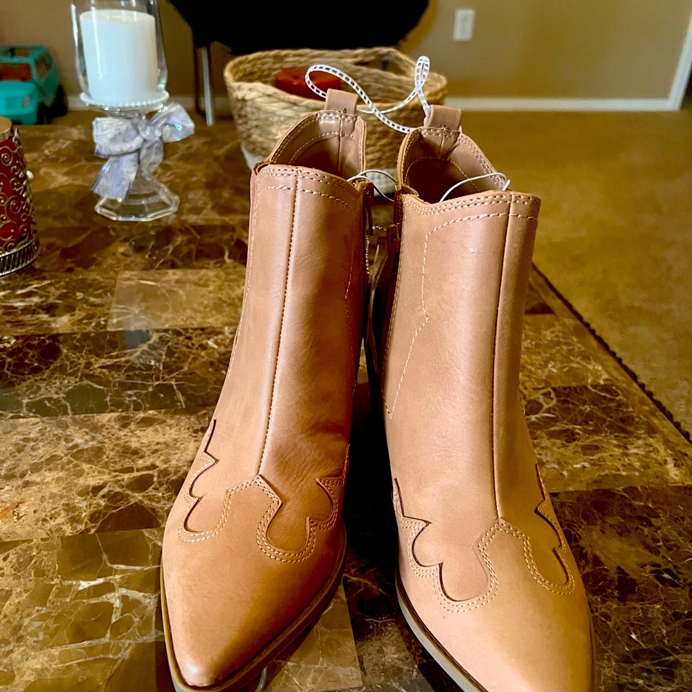 Ankle boots 👢👢👢